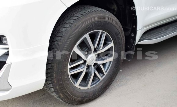 Buy Import Toyota Prado White Car in Import - Dubai in Agalega Islands Buy Import Toyota Prado White Car in Import - Dubai in Agalega Islands