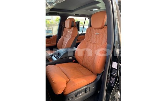 Acheter Import Voiture Lexus LX Noir à Import - Dubai, Îles Agalega Acheter Import Voiture Lexus LX Noir à Import - Dubai, Îles Agalega