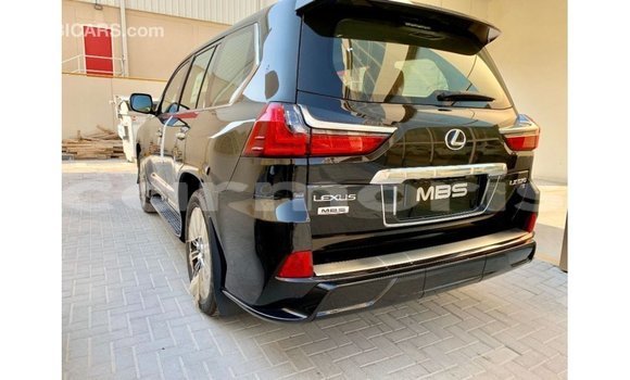 Acheter Import Voiture Lexus LX Noir à Import - Dubai, Îles Agalega Acheter Import Voiture Lexus LX Noir à Import - Dubai, Îles Agalega