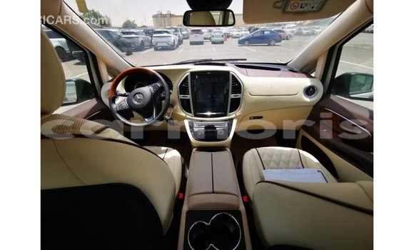 Buy Import Mercedes-Benz Vito White Car in Import - Dubai in Agalega Islands Buy Import Mercedes-Benz Vito White Car in Import - Dubai in Agalega Islands