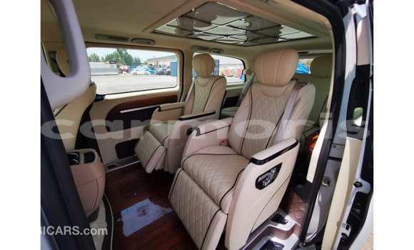 Buy Import Mercedes-Benz Vito White Car in Import - Dubai in Agalega Islands Buy Import Mercedes-Benz Vito White Car in Import - Dubai in Agalega Islands