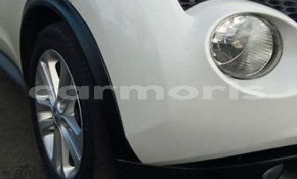 Buy Used Nissan Juke White Car in Port Louis in Port Louis District