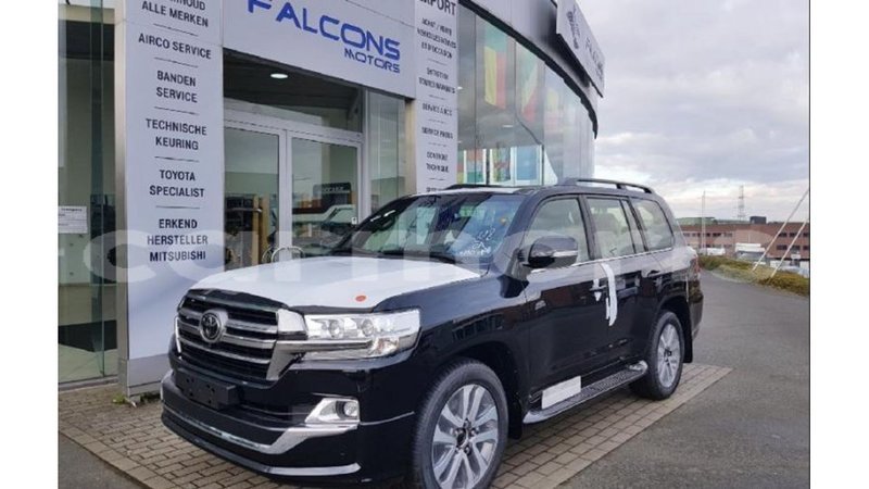 Big with watermark toyota land cruiser agalega islands import dubai 4299