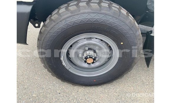 Buy Import Toyota Land Cruiser White Car in Import - Dubai in Agalega Islands Buy Import Toyota Land Cruiser White Car in Import - Dubai in Agalega Islands