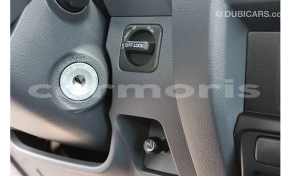 Buy Import Toyota Land Cruiser White Car in Import - Dubai in Agalega Islands Buy Import Toyota Land Cruiser White Car in Import - Dubai in Agalega Islands