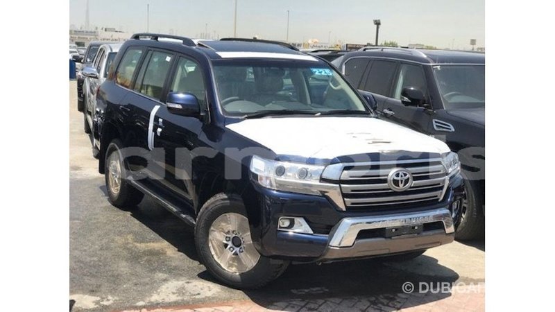 Big with watermark toyota land cruiser agalega islands import dubai 4307
