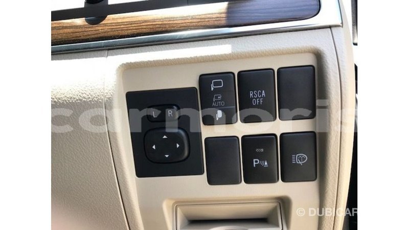 Big with watermark toyota land cruiser agalega islands import dubai 4307