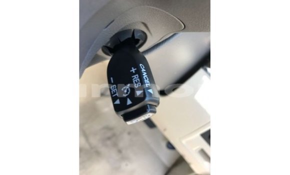 Acheter Import Voiture Toyota Land Cruiser Bleu à Import - Dubai, Îles Agalega Acheter Import Voiture Toyota Land Cruiser Bleu à Import - Dubai, Îles Agalega