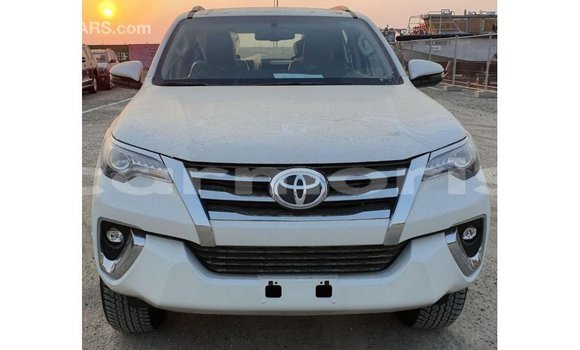 Buy Import Toyota Fortuner White Car in Import - Dubai in Agalega Islands Buy Import Toyota Fortuner White Car in Import - Dubai in Agalega Islands
