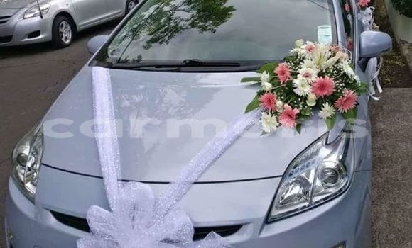 Acheter Occasion Voiture Toyota Prius Bleu à Quartier Militaire, District de Moka Acheter Occasion Voiture Toyota Prius Bleu à Quartier Militaire, District de Moka