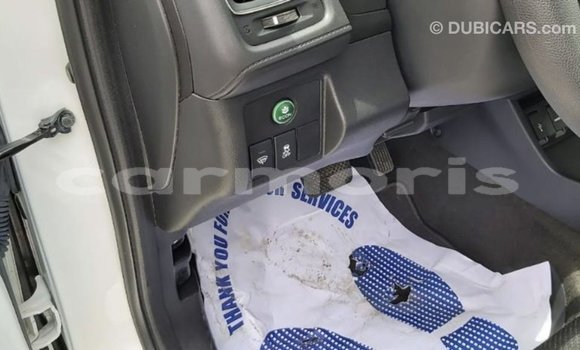 Buy Import Honda C White Bike in Import - Dubai in Agalega Islands Buy Import Honda C White Bike in Import - Dubai in Agalega Islands