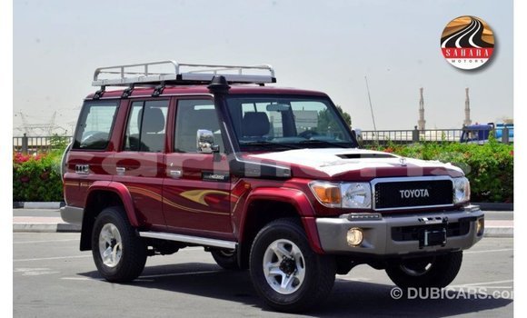 Acheter Import Voiture Toyota Land Cruiser Rouge à Import - Dubai, Îles Agalega Acheter Import Voiture Toyota Land Cruiser Rouge à Import - Dubai, Îles Agalega
