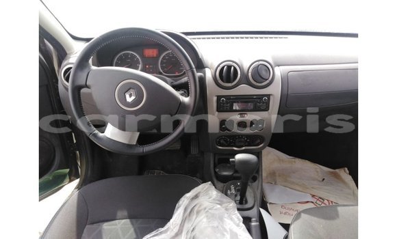 Buy Import Renault Duster Green Car in Import - Dubai in Agalega Islands Buy Import Renault Duster Green Car in Import - Dubai in Agalega Islands