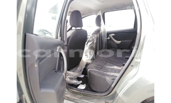 Buy Import Renault Duster Green Car in Import - Dubai in Agalega Islands Buy Import Renault Duster Green Car in Import - Dubai in Agalega Islands