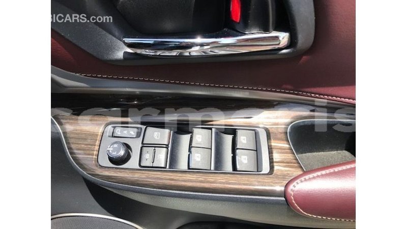 Big with watermark toyota harrier agalega islands import dubai 4346