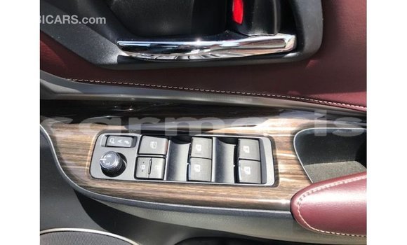 Acheter Import Voiture Toyota Harrier Blanc à Import - Dubai, Îles Agalega Acheter Import Voiture Toyota Harrier Blanc à Import - Dubai, Îles Agalega