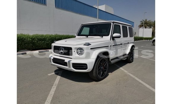Buy Import Mercedes-Benz 190 White Car in Import - Dubai in Agalega Islands Buy Import Mercedes-Benz 190 White Car in Import - Dubai in Agalega Islands
