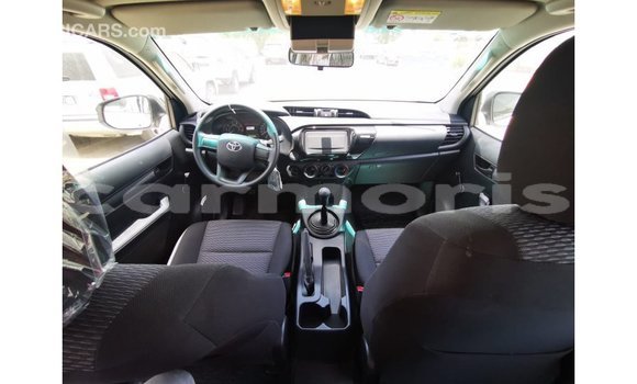 Buy Import Toyota Hilux White Car in Import - Dubai in Agalega Islands Buy Import Toyota Hilux White Car in Import - Dubai in Agalega Islands