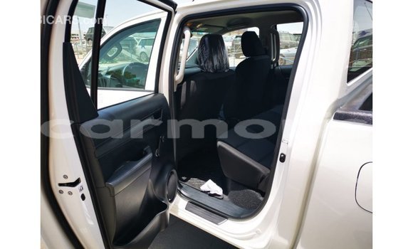 Buy Import Toyota Hilux White Car in Import - Dubai in Agalega Islands Buy Import Toyota Hilux White Car in Import - Dubai in Agalega Islands