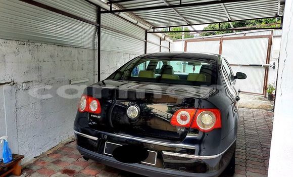 Buy Used Volkswagen Passat Black Car in Quatre Bornes in Plaines Wilhems District Buy Used Volkswagen Passat Black Car in Quatre Bornes in Plaines Wilhems District