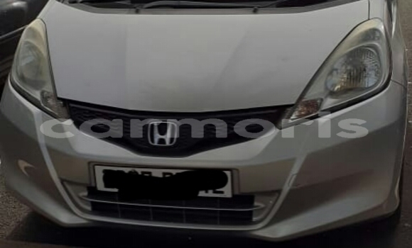 Buy Used Honda fit Silver Car in Beau Bassin–Rose Hill in Plaines Wilhems District Buy Used Honda fit Silver Car in Beau Bassin–Rose Hill in Plaines Wilhems District