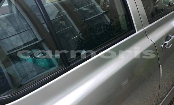 Acheter Occasion Voiture Nissan AK12 Gris à Mahébourg, District de Grand Port Acheter Occasion Voiture Nissan AK12 Gris à Mahébourg, District de Grand Port