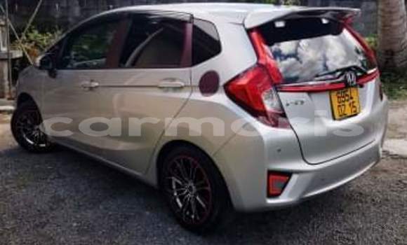 Acheter Neuf Voiture Honda fit Gris à Vacoas–Phoenix, Plaines Wilhems District Acheter Neuf Voiture Honda fit Gris à Vacoas–Phoenix, Plaines Wilhems District