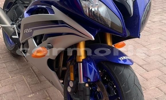 Buy Used Yamaha YZF Blue Bike in Port Louis in Port Louis District