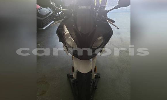Buy New BMW R 1100 Black Bike in Albion in Black River District Buy New BMW R 1100 Black Bike in Albion in Black River District