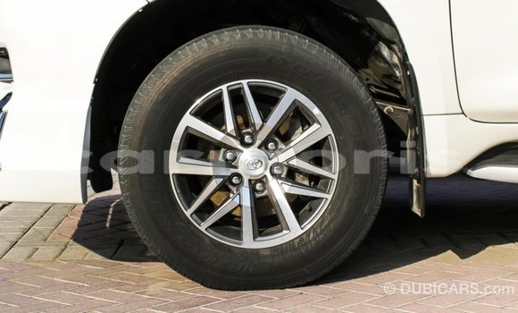 Buy Import Toyota Prado White Car in Import - Dubai in Agalega Islands Buy Import Toyota Prado White Car in Import - Dubai in Agalega Islands