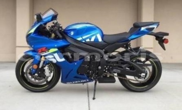 Acheter Occasion Moto BMW F 700 Bleu à Port Louis, Port Louis District Acheter Occasion Moto BMW F 700 Bleu à Port Louis, Port Louis District