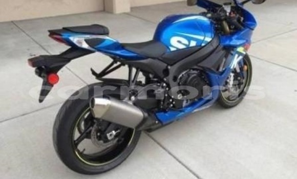 Acheter Occasion Moto BMW F 700 Bleu à Port Louis, Port Louis District Acheter Occasion Moto BMW F 700 Bleu à Port Louis, Port Louis District