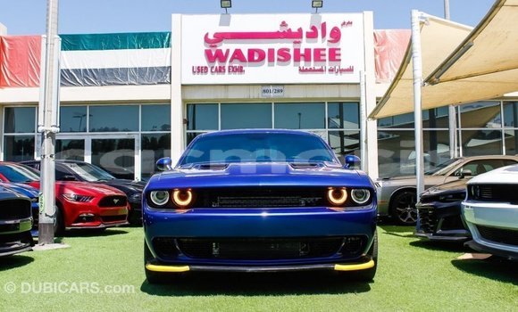 Acheter Import Voiture Dodge Challenger Bleu à Import - Dubai, Îles Agalega Acheter Import Voiture Dodge Challenger Bleu à Import - Dubai, Îles Agalega