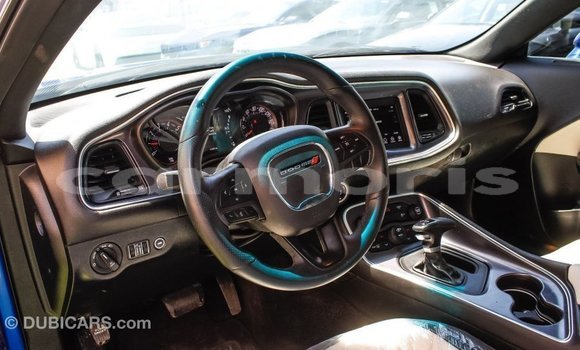 Acheter Import Voiture Dodge Challenger Bleu à Import - Dubai, Îles Agalega Acheter Import Voiture Dodge Challenger Bleu à Import - Dubai, Îles Agalega