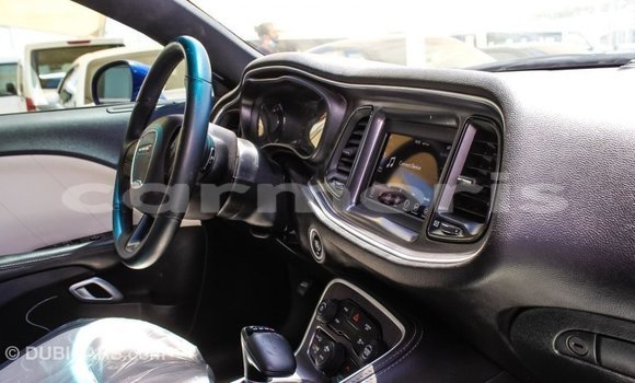 Acheter Import Voiture Dodge Challenger Bleu à Import - Dubai, Îles Agalega Acheter Import Voiture Dodge Challenger Bleu à Import - Dubai, Îles Agalega