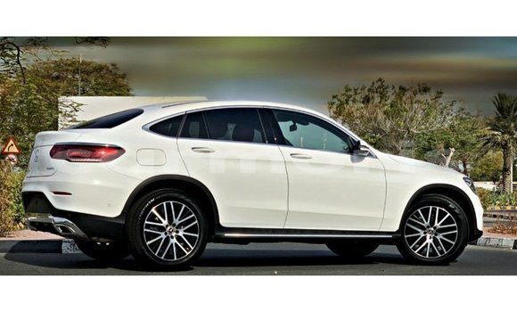 Buy Import Mercedes-Benz GLC White Car in Import - Dubai in Agalega Islands Buy Import Mercedes-Benz GLC White Car in Import - Dubai in Agalega Islands