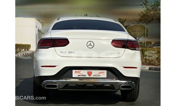Buy Import Mercedes-Benz GLC White Car in Import - Dubai in Agalega Islands Buy Import Mercedes-Benz GLC White Car in Import - Dubai in Agalega Islands