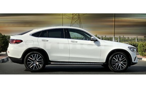 Buy Import Mercedes-Benz GLC White Car in Import - Dubai in Agalega Islands Buy Import Mercedes-Benz GLC White Car in Import - Dubai in Agalega Islands