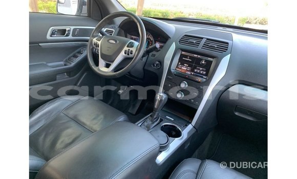 Buy Import Ford Explorer White Car in Import - Dubai in Agalega Islands Buy Import Ford Explorer White Car in Import - Dubai in Agalega Islands
