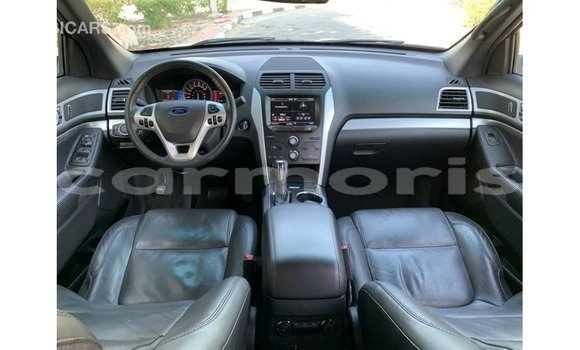 Buy Import Ford Explorer White Car in Import - Dubai in Agalega Islands Buy Import Ford Explorer White Car in Import - Dubai in Agalega Islands