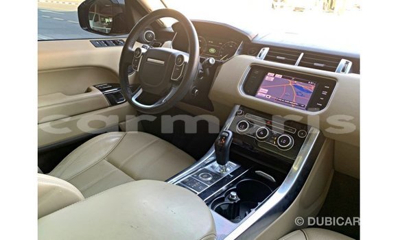 Acheter Import Voiture Land Rover Range Rover Marron à Import - Dubai, Îles Agalega Acheter Import Voiture Land Rover Range Rover Marron à Import - Dubai, Îles Agalega