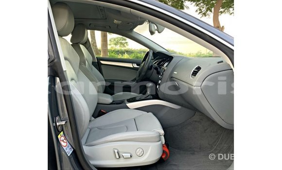 Buy Import Audi 100 Other Car in Import - Dubai in Agalega Islands Buy Import Audi 100 Other Car in Import - Dubai in Agalega Islands