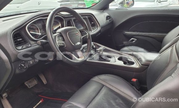 Buy Import Dodge Challenger White Car in Import - Dubai in Agalega Islands Buy Import Dodge Challenger White Car in Import - Dubai in Agalega Islands