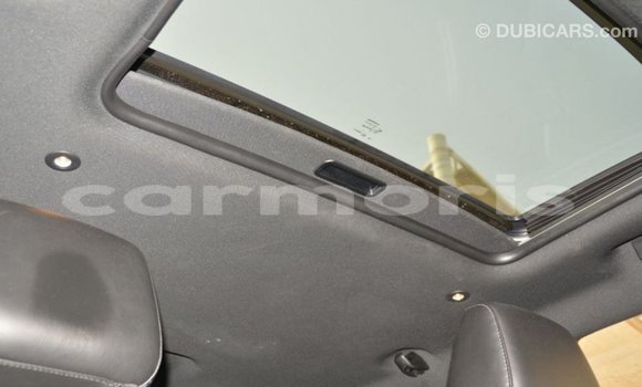 Buy Import Dodge Challenger White Car in Import - Dubai in Agalega Islands Buy Import Dodge Challenger White Car in Import - Dubai in Agalega Islands