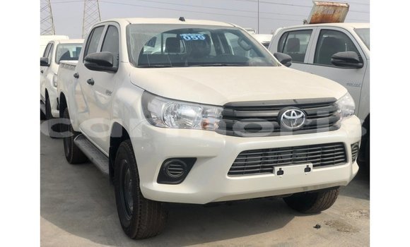 Buy Import Toyota Hilux White Car in Import - Dubai in Agalega Islands