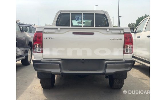 Buy Import Toyota Hilux White Car in Import - Dubai in Agalega Islands Buy Import Toyota Hilux White Car in Import - Dubai in Agalega Islands