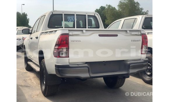 Buy Import Toyota Hilux White Car in Import - Dubai in Agalega Islands Buy Import Toyota Hilux White Car in Import - Dubai in Agalega Islands