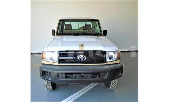 Buy Import Toyota Land Cruiser Beige Car in Import - Dubai in Agalega Islands