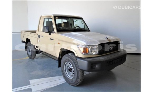 Buy Import Toyota Land Cruiser Beige Car in Import - Dubai in Agalega Islands Buy Import Toyota Land Cruiser Beige Car in Import - Dubai in Agalega Islands