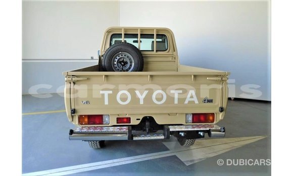 Buy Import Toyota Land Cruiser Beige Car in Import - Dubai in Agalega Islands Buy Import Toyota Land Cruiser Beige Car in Import - Dubai in Agalega Islands